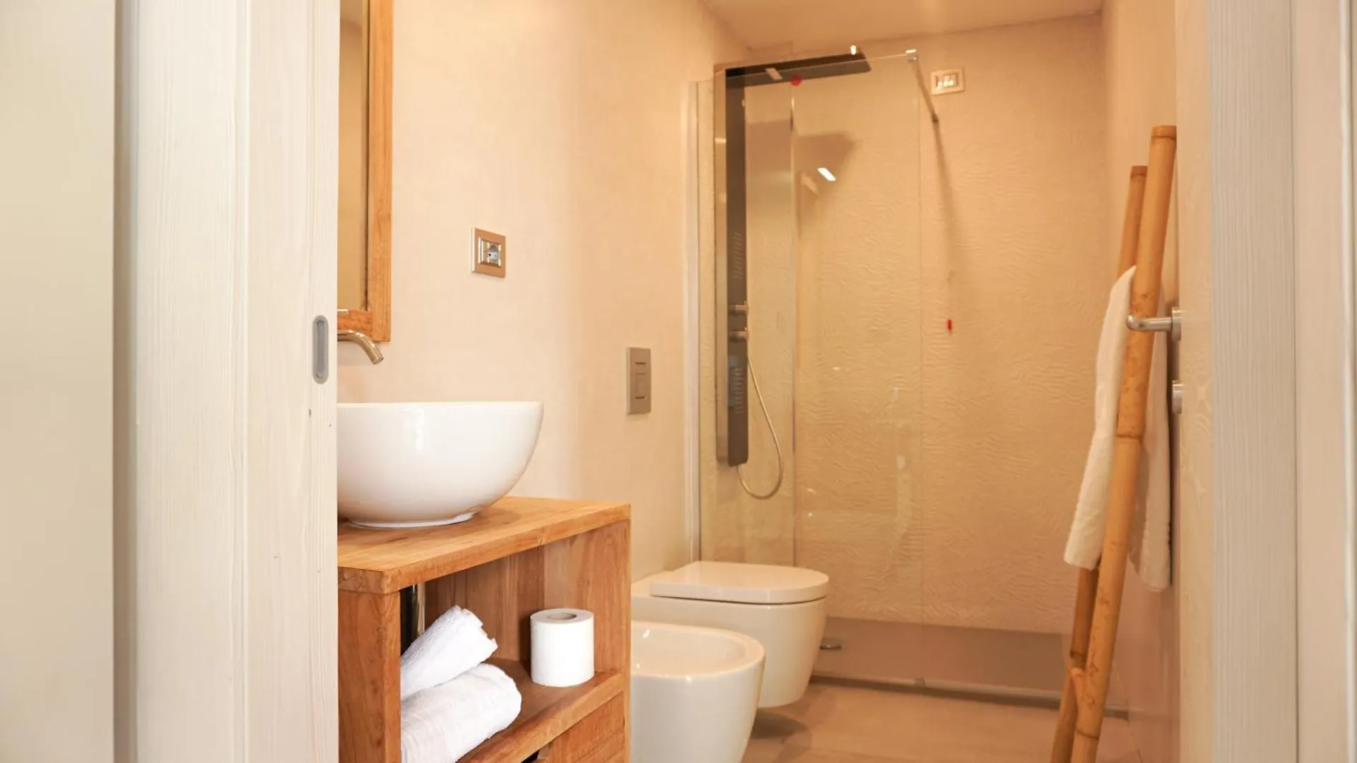 Al 33 - Luxury Apartment 阿尔盖罗 0*,  意大利